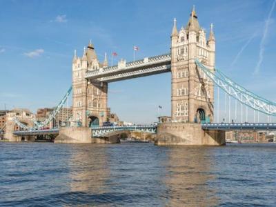 tower bridge