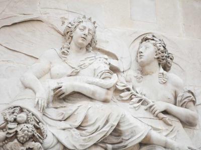 Looking down, The Monument to the Great Fire of London Frieze